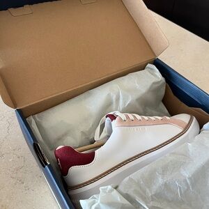 Cole Haan Women’s GP Topspin Sneaker - Brand New Never Worn